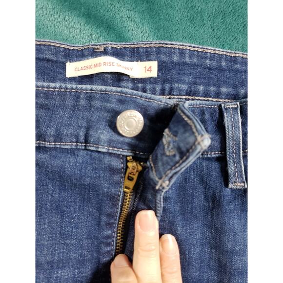 Levis Jeans Size 14 Womens Blue Denim Ladies Pants Mid Rise Classic Skinny - Picture 5 of 14